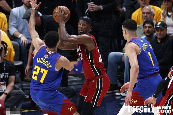 阿德巴约独自一人苦撑局面 热火三大射手合计23投2中