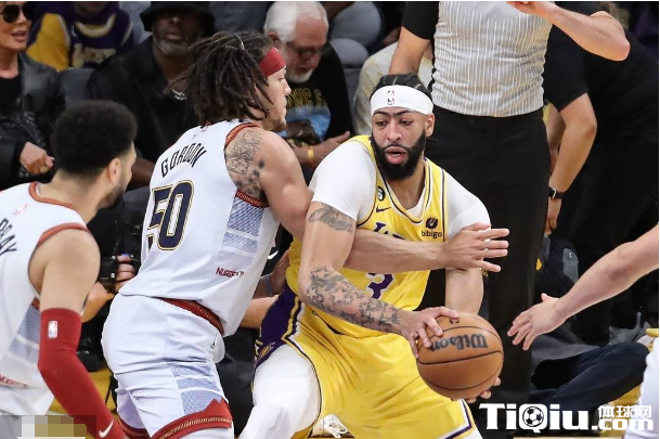 湖人暂拒提前续约浓眉