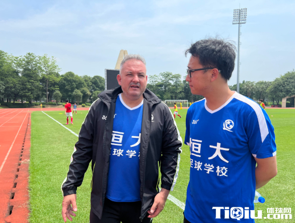 解读广州队新帅萨尔瓦多