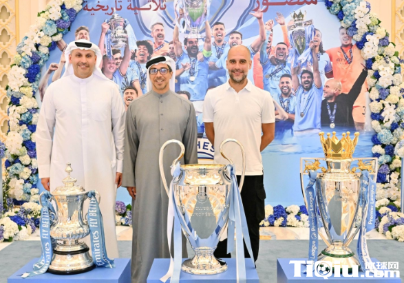 曼苏尔接见曼城领导层