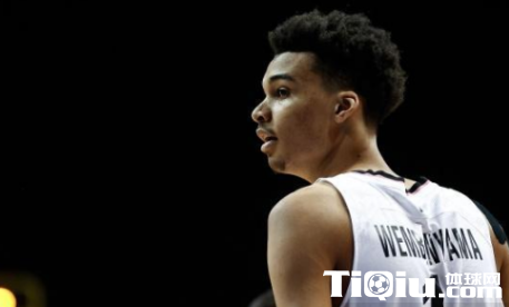 马刺保护文班亚马