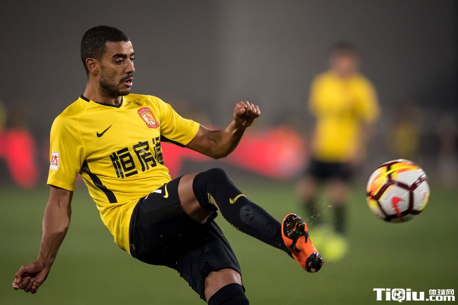 青岛海牛有意引进归化阿兰