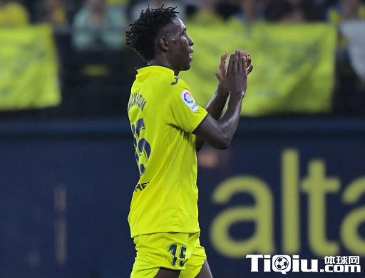 切尔西即将签下杰克逊