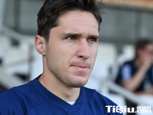 纽卡利物浦有意基耶萨