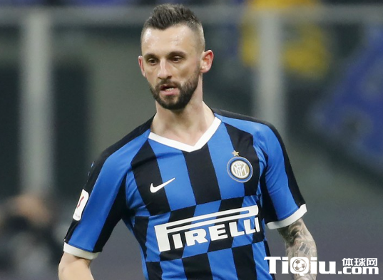 巴萨正专注签下B罗