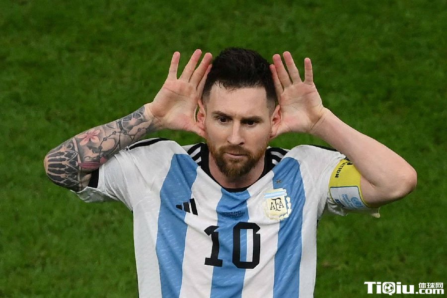 足球与篮球的巅峰荣耀