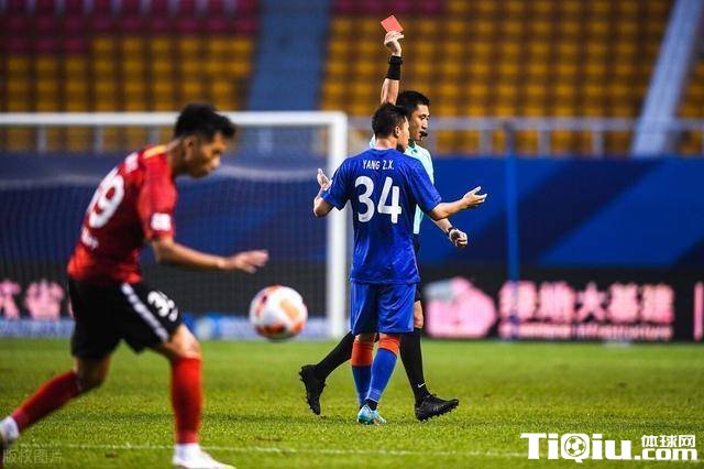 申花球员开奥迪醉驾被捕