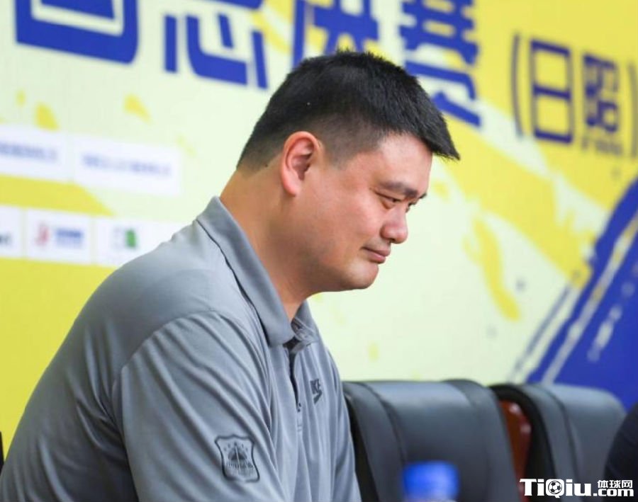 姚明现身NYBO全国总决赛