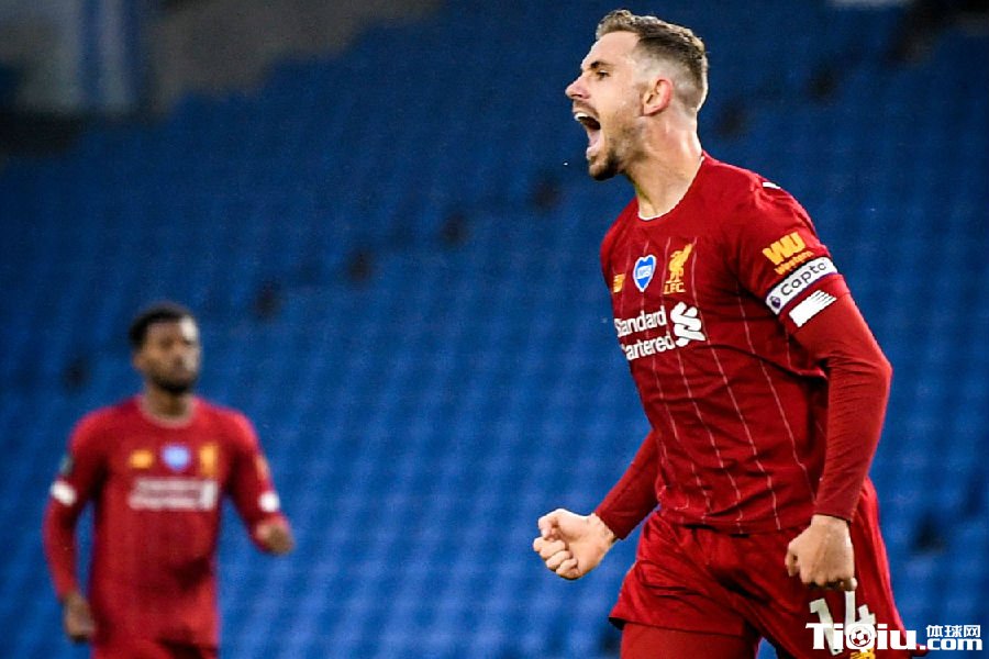 为何亨德森被批评