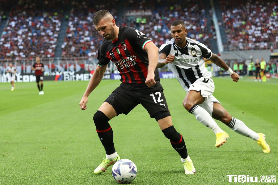 贝卢斯科尼在米兰影响如何