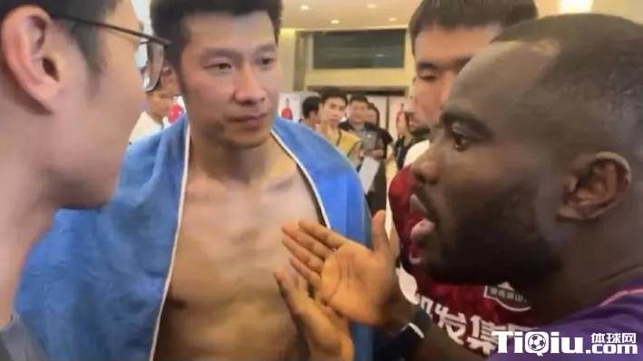 河南队顾操是否种族歧视