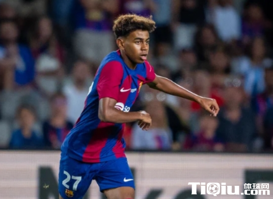 16岁亚马尔独造3球