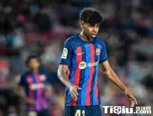 16岁亚马尔独造3球