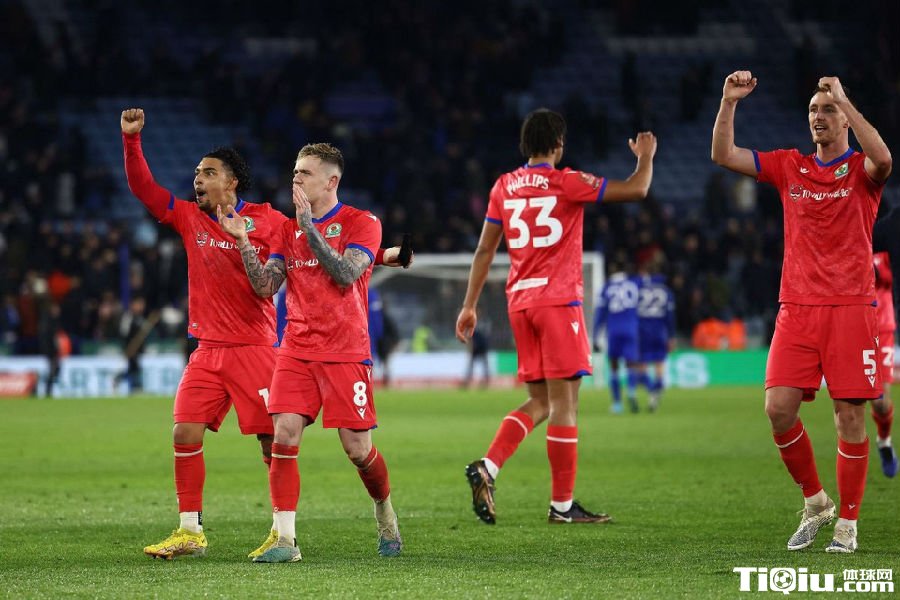 纽卡斯尔如何大胜维拉