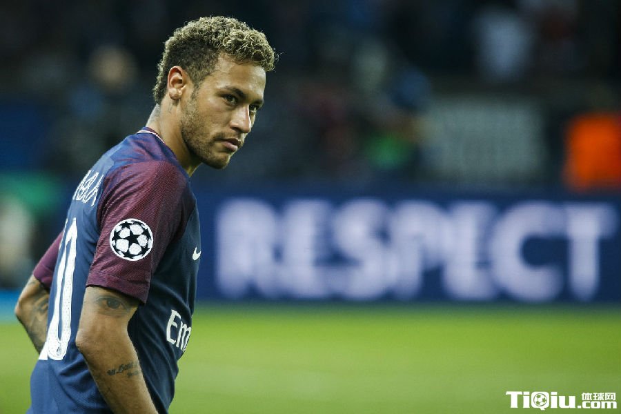 内马尔在巴黎过得如何
