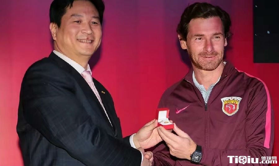 上港为什么花了120亿