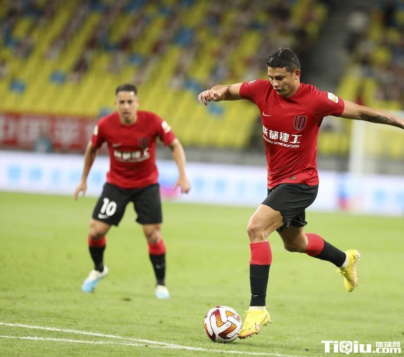 武汉三镇1-0胜成都蓉城