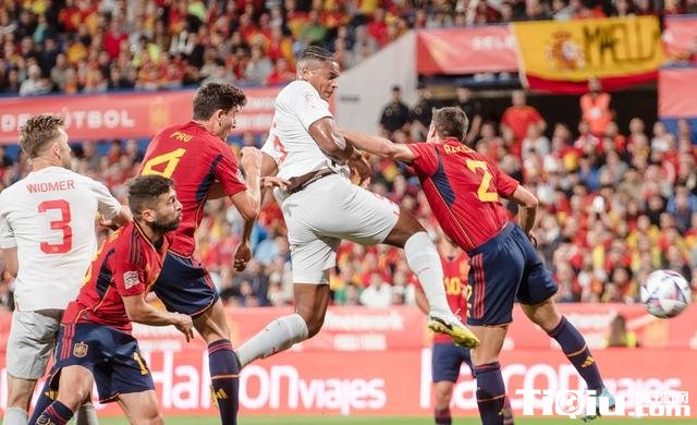 转会记者如何炼成