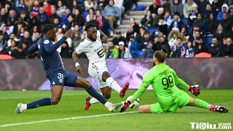 恩里克如何解绑大巴黎