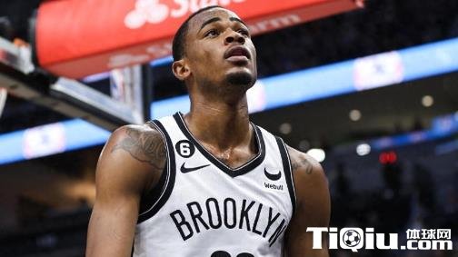 丁威迪评价克拉克斯顿