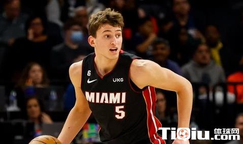 开拓者向热火索要报价