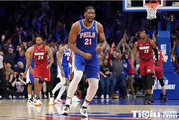 76人险胜热火挺进季后赛