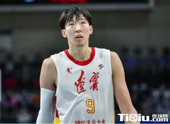 周琦今夏五大潜在下家