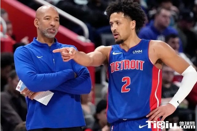 活塞闪电解雇主教练蒙蒂