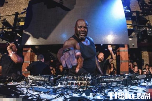 奥尼尔称退役后一度很迷茫