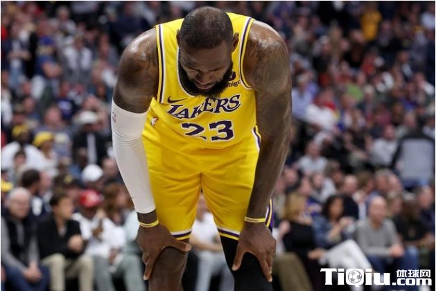 帕金斯称赞詹姆斯状态很好